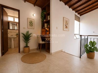 Apartamento en venta en Laureles, Medellín · foto 3 de 14