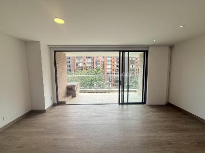 Apartamento de 2 alcobas en venta en Los Balsos, Medellín, 94 m² · foto 3 de 14