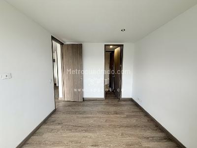 Apartamento de 2 alcobas en venta en Los Balsos, Medellín, 94 m² · foto 8 de 14