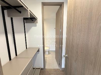 Apartamento de 2 alcobas en venta en Los Balsos, Medellín, 94 m² · foto 9 de 14
