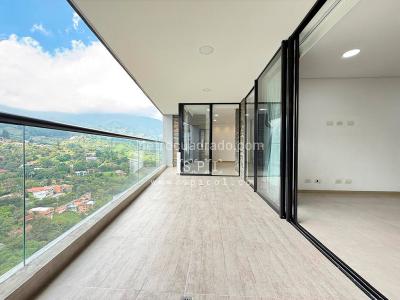 Apartamento de 3 alcobas en venta en Loma De Las Brujas, Envigado, 117 m² · foto 7 de 20