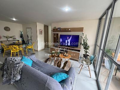 Apartamento de 3 alcobas en venta en San Jose, Sabaneta, 89 m² · foto 9 de 20