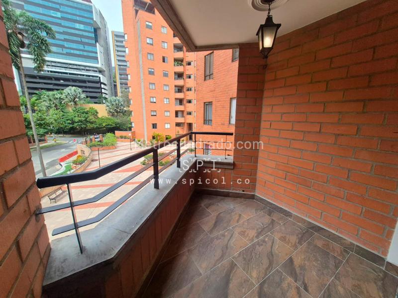 Piso – Medellín - Más