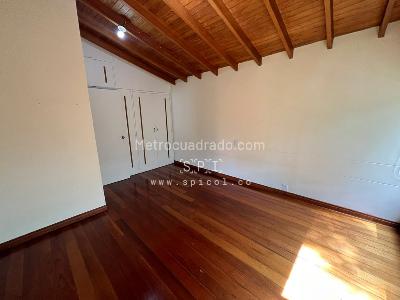 Casa de 4 alcobas en arriendo en El Tesoro, Medellín, 230 m² · foto 20 de 20