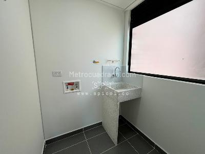 Apartamento en arriendo en Las Palmas, Medellín · foto 12 de 14