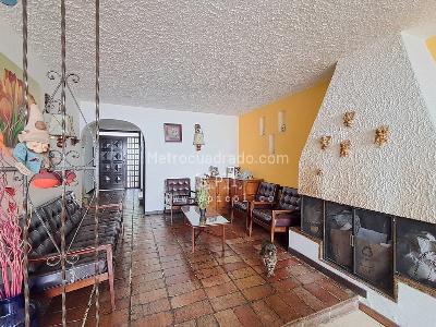 Casa de 3 alcobas en arriendo en El Salitre, Bogotá, 300 m² · foto 11 de 20