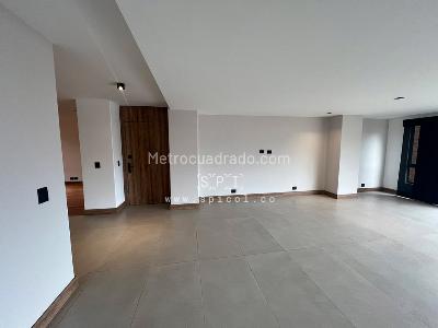 Apartamento en arriendo en El Poblado, Medellín · foto 7 de 20