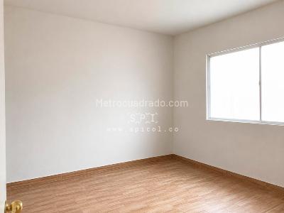 Casa de 5 alcobas en venta en Galerias, Bogotá, 147 m² · foto 4 de 10