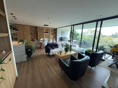 Apartamento de 2 alcobas en venta en Sajonia, Rionegro, 128 m² · foto 3 de 14