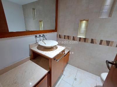 Apartamento de 3 alcobas en venta en Loma De Los Parra, Medellín, 200 m² · foto 10 de 20