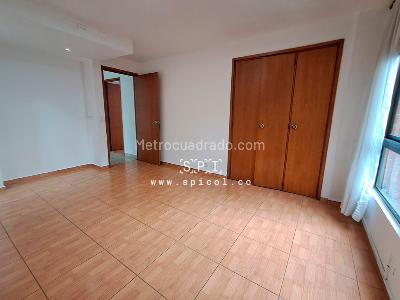 Apartamento de 3 alcobas en venta en Loma De Los Parra, Medellín, 200 m² · foto 20 de 20