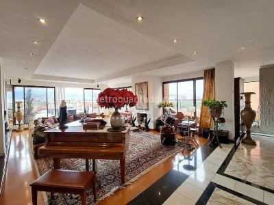 Apartamento de 4 alcobas en venta en Club De Los Lagartos, Bogotá, 384 m² · foto 3 de 20