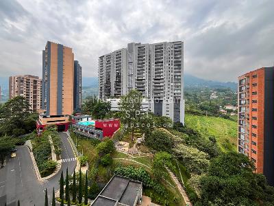 Apartamento en arriendo en Loma De Las Brujas, Envigado · foto 5 de 16