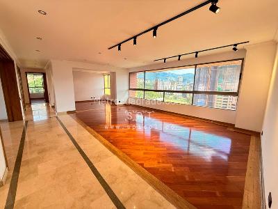 Apartamento en arriendo en Los Balsos, Medellín · foto 4 de 20