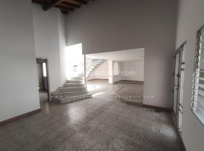 Casa de 4 alcobas en venta en Conquistadores, Medellín, 293 m² · foto 5 de 20