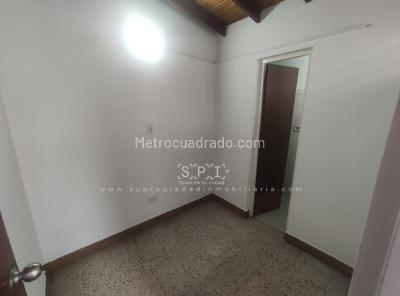 Casa de 4 alcobas en venta en Conquistadores, Medellín, 293 m² · foto 9 de 20
