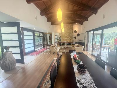 Casa de 3 alcobas en venta en Altos Del Escobero, Envigado, 422 m² · foto 6 de 20