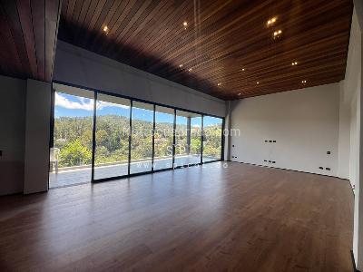 Casa en venta en Loma Del Escobero, Envigado · foto 6 de 20