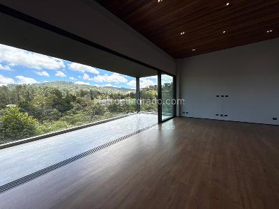 Casa en venta en Loma Del Escobero, Envigado · foto 8 de 20
