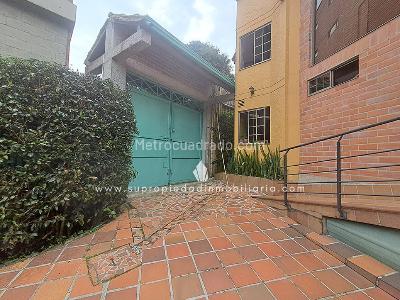 Casa de 5 alcobas en venta en Las Antillas, Envigado, 375 m² · foto 12 de 20
