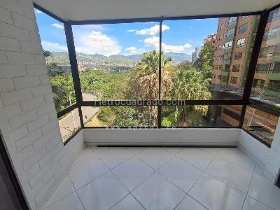 Apartamento de 3 alcobas en venta en El Poblado, Medellín, 155 m² · foto 5 de 16