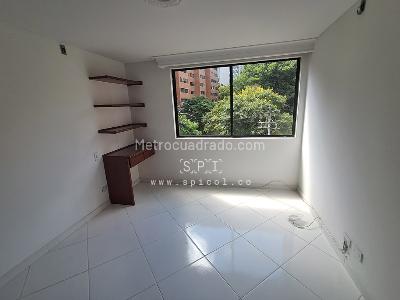 Apartamento de 3 alcobas en venta en El Poblado, Medellín, 155 m² · foto 9 de 16