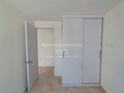 Apartamento de 2 alcobas en arriendo en Cimarrona, Rionegro, 55 m² · foto 4 de 16