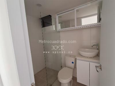 Apartamento de 2 alcobas en arriendo en Cimarrona, Rionegro, 55 m² · foto 13 de 16
