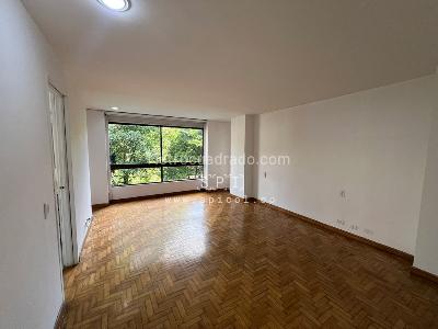 Apartamento de 3 alcobas en venta en Loma De Los Parra, Medellín, 200 m² · foto 17 de 20
