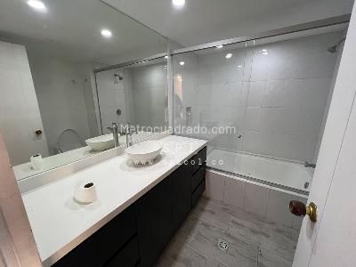 Apartamento de 3 alcobas en venta en Loma De Los Parra, Medellín, 200 m² · foto 19 de 20