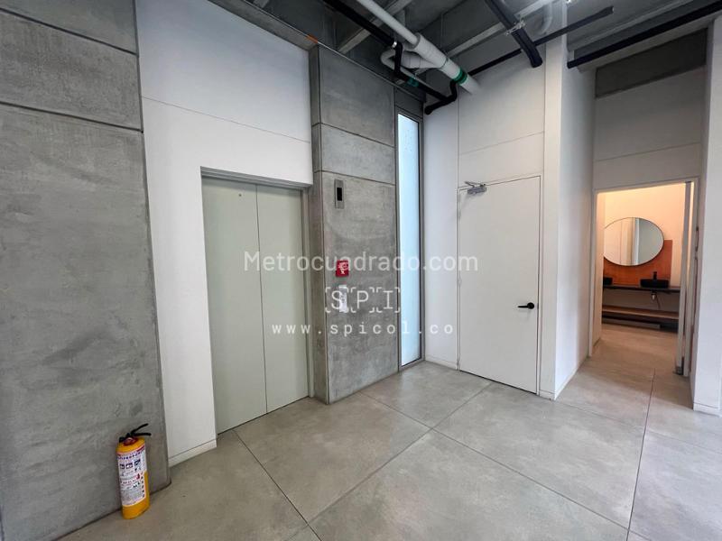 Local Comercial en Arriendo, El Poblado, Medellín - Vista 3