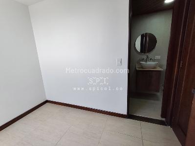 Apartamento en arriendo en El Campestre, Medellín · foto 11 de 20