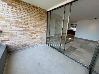 Apartamento en arriendo en Alejandria, Medellín · foto 5 de 20