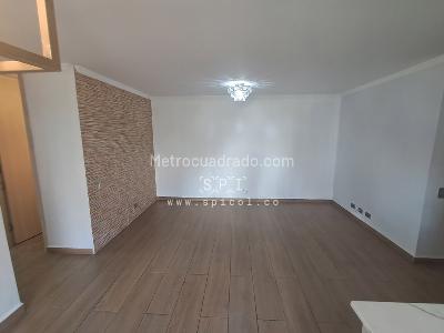 Apartamento de 3 alcobas en venta en El Poblado, Medellín, 70 m² · foto 16 de 20