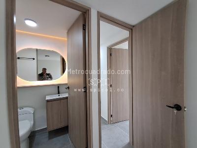 Apartamento de 3 alcobas en arriendo en Cimarrona, Rionegro, 55 m² · foto 9 de 14
