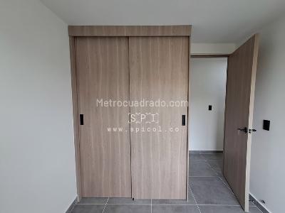 Apartamento de 3 alcobas en arriendo en Cimarrona, Rionegro, 55 m² · foto 12 de 14
