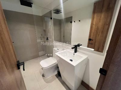 Apartamento de 3 alcobas en venta en El Poblado, Medellín, 185 m² · foto 11 de 20