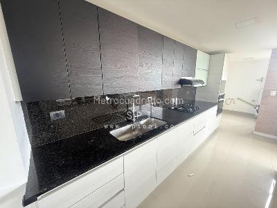 Apartamento en arriendo en El Tesoro, Medellín · foto 12 de 20