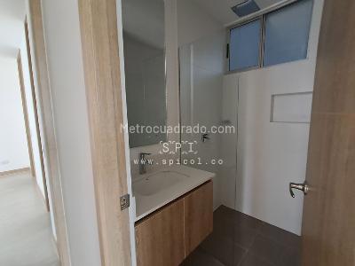 Apartamento de 3 alcobas en arriendo en Los Colegios, Rionegro, 70 m² · foto 11 de 20
