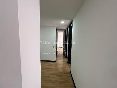 Apartamento de 3 alcobas en venta en El Poblado, Medellín, 87 m² · foto 6 de 19