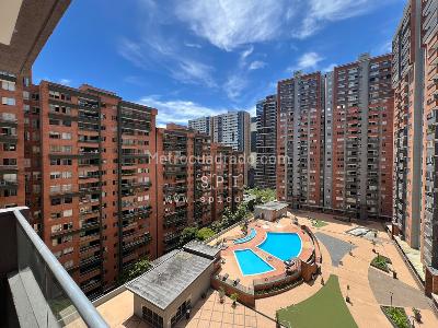 Apartamento de 3 alcobas en venta en El Poblado, Medellín, 87 m² · foto 8 de 19