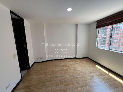 Apartamento de 3 alcobas en venta en El Poblado, Medellín, 87 m² · foto 15 de 19