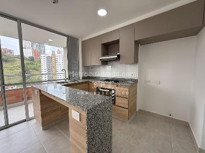 Apartamento de 2 alcobas en venta en La Doctora, Sabaneta, 69 m² · foto 3 de 13
