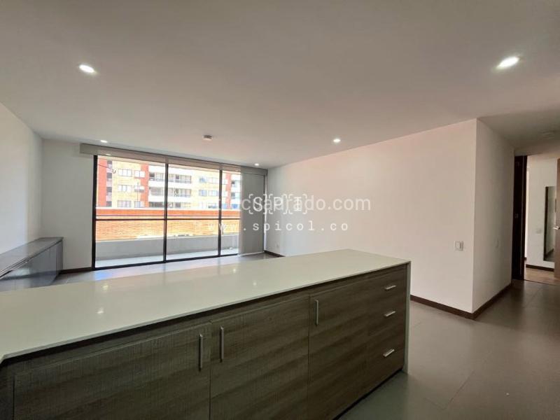 Apartamento en Arriendo, Loma Del Escobero, Envigado - 4