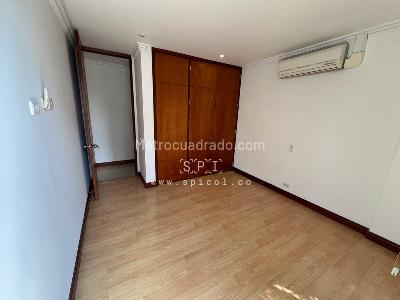 Casa de 4 alcobas en venta en Altos Del Poblado, Medellín, 280 m² · foto 10 de 20