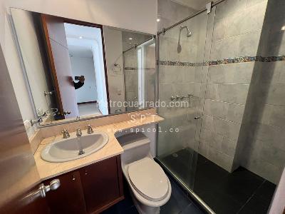 Casa de 4 alcobas en venta en Altos Del Poblado, Medellín, 280 m² · foto 14 de 20