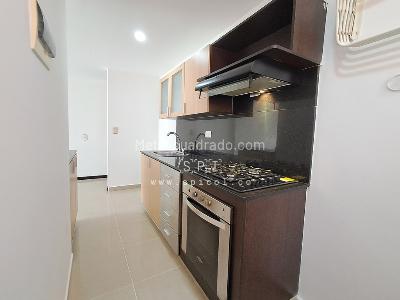 Apartamento de 3 alcobas en arriendo en Los Gonzalez, Medellín, 76 m² · foto 5 de 20