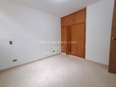 Apartamento de 3 alcobas en arriendo en El Velodromo, Medellín, 95 m² · foto 9 de 16