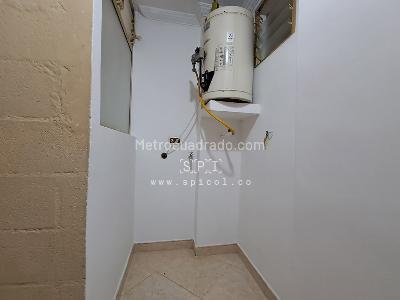Apartamento de 3 alcobas en arriendo en El Velodromo, Medellín, 95 m² · foto 14 de 16