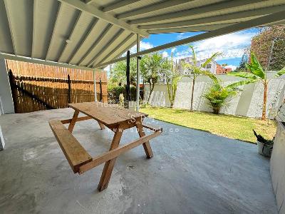 Casa de 4 alcobas en venta en Las Palmas, Medellín, 380 m² · foto 3 de 20
